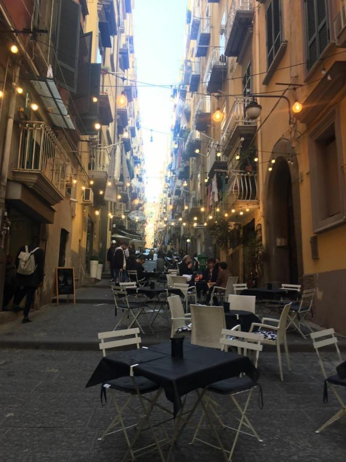 Chiaia Home 23 Napoli Exterior foto